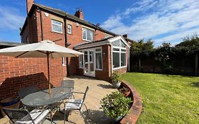 Seaview House, Tynemouth - Luxury Family Holiday Home
